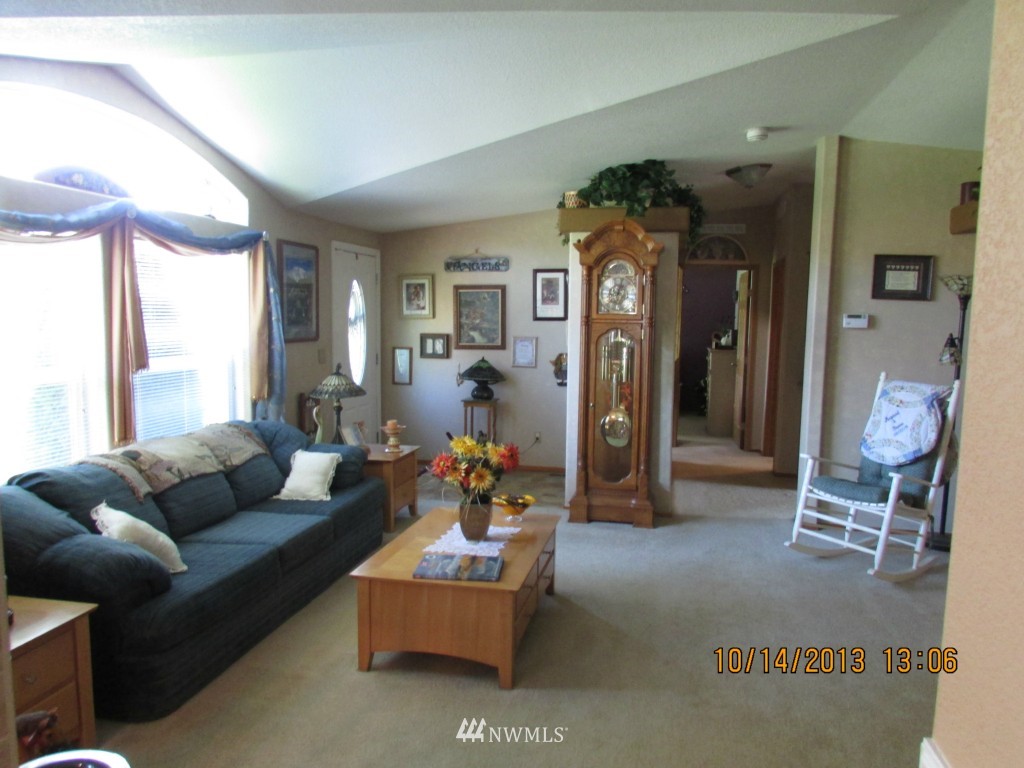8908 Riverside Road East Sumner, WA 98390 - Photo 4 of 25