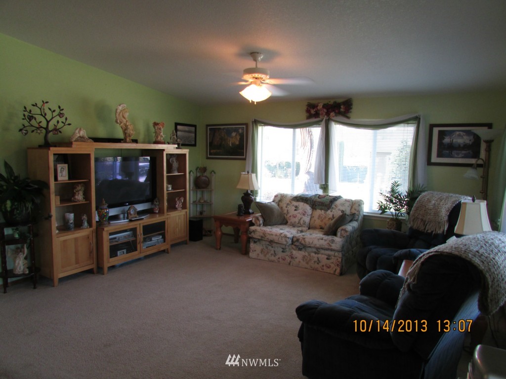8908 Riverside Road East Sumner, WA 98390 - Photo 7 of 25