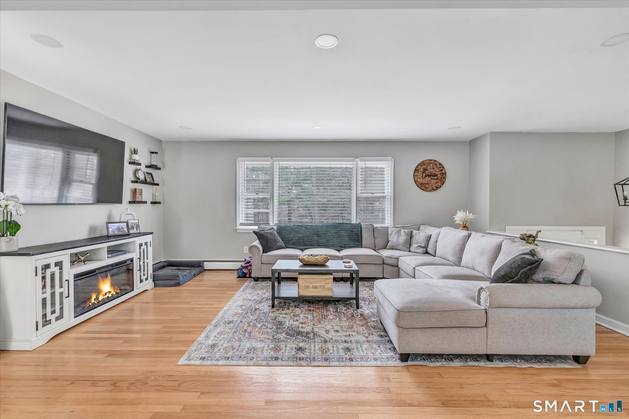 183 Park Road Oxford, CT 06478 - Photo 15 of 38