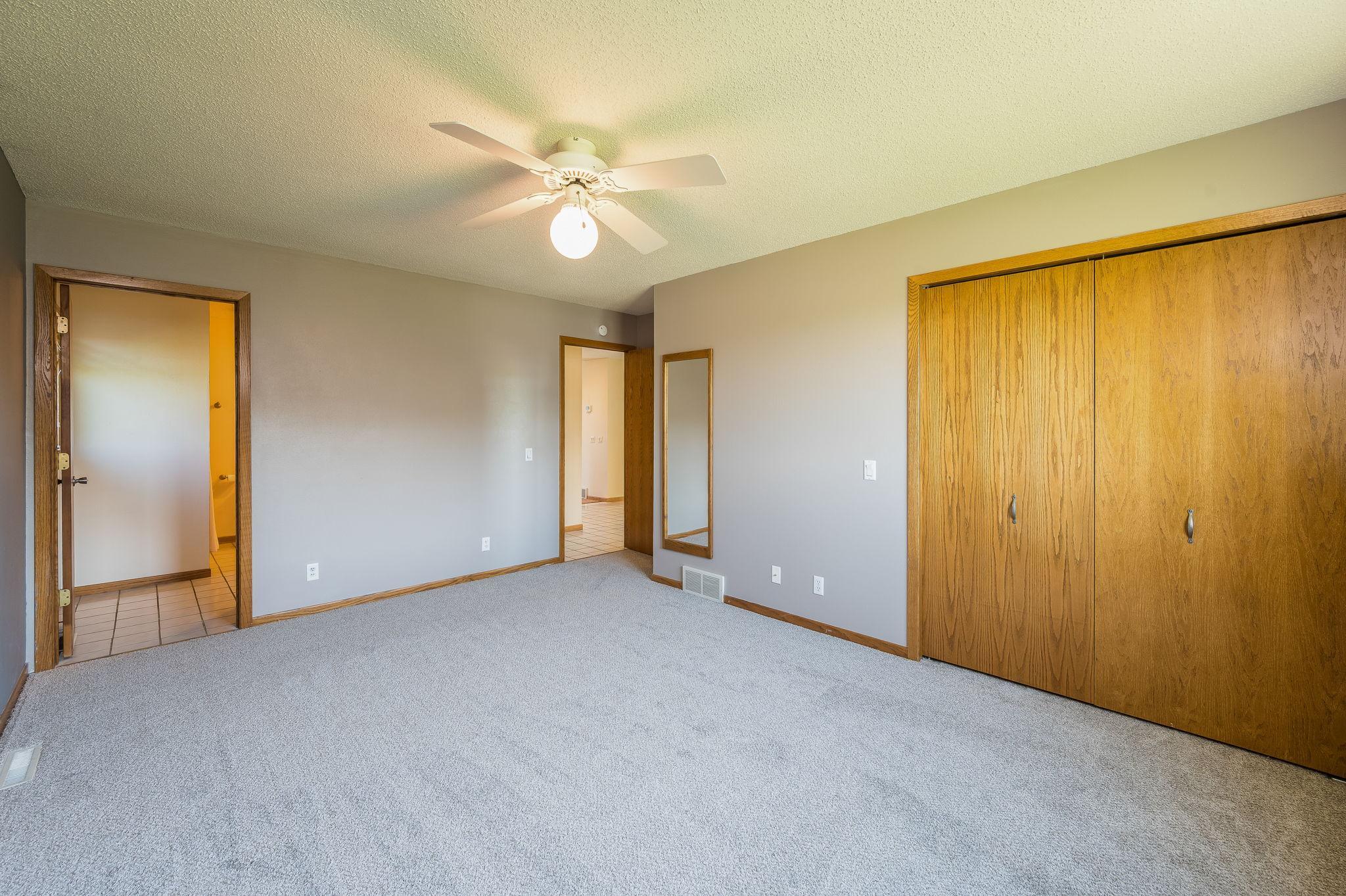 3801 Cedar Park Road Fairmont, MN 56031 - Photo 13 of 40