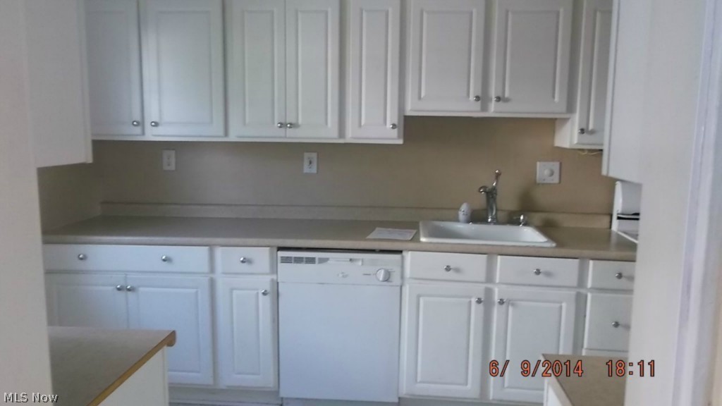1934 Walnut Boulevard Ashtabula, OH 44004 - Photo 6 of 21