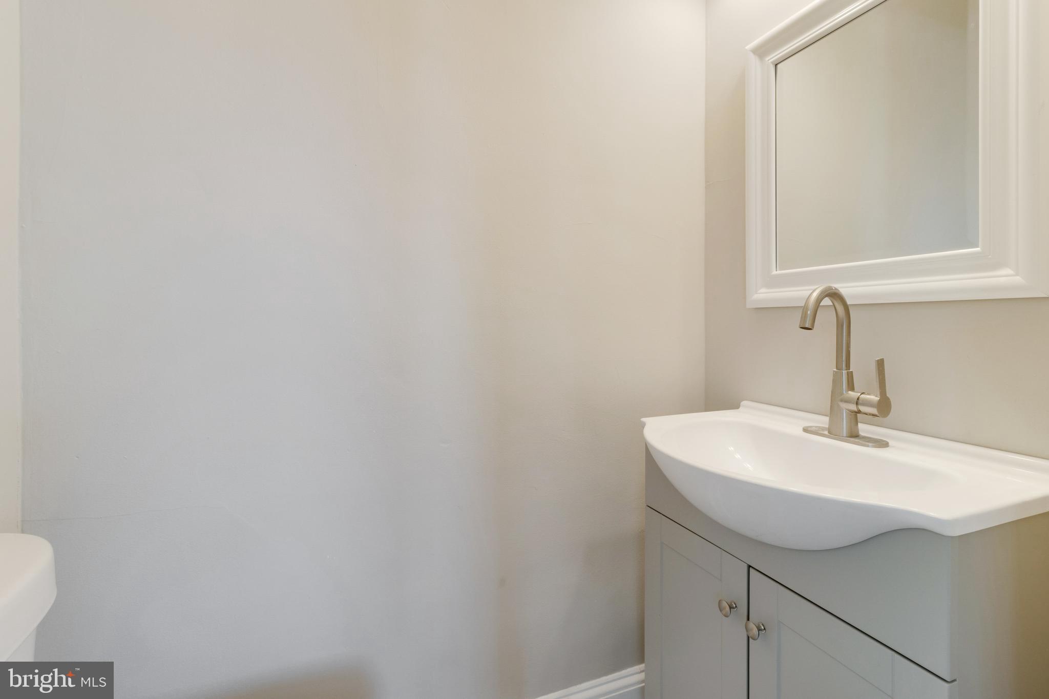 615 Plymouth Road Baltimore, MD 21229 - Photo 20 of 41