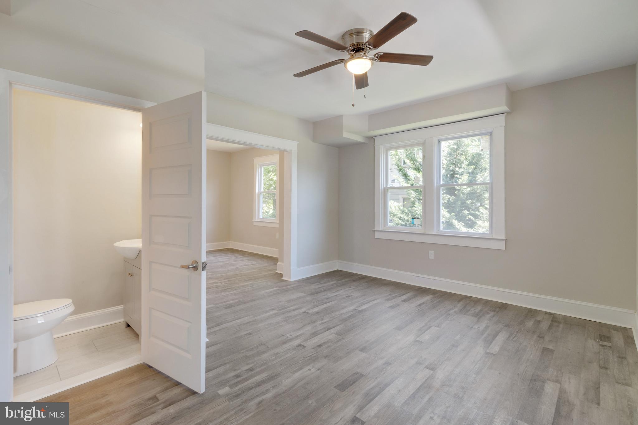 615 Plymouth Road Baltimore, MD 21229 - Photo 9 of 41