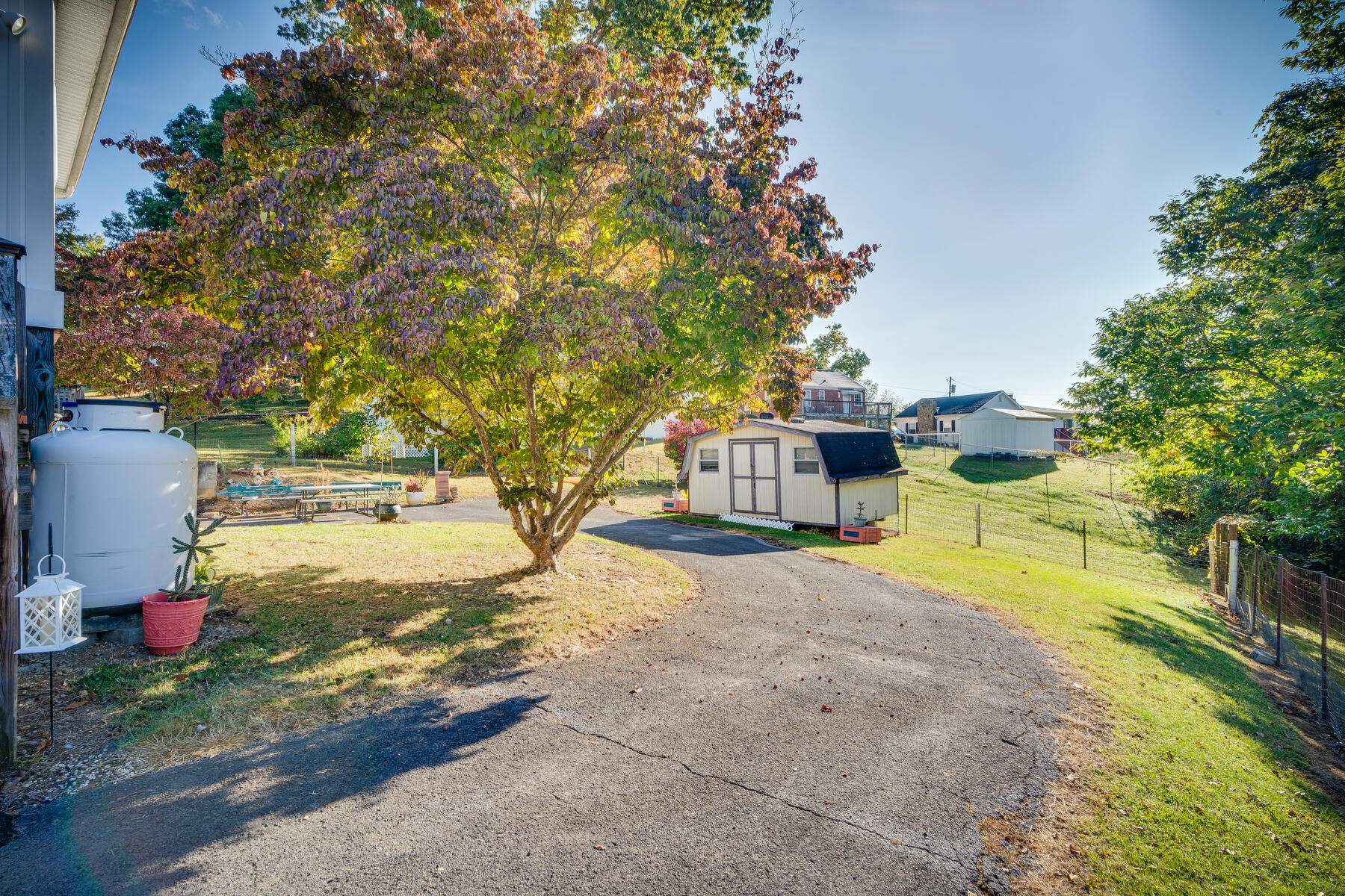 2104 Osborne Street Bristol, VA 24201 - Photo 31 of 35 030