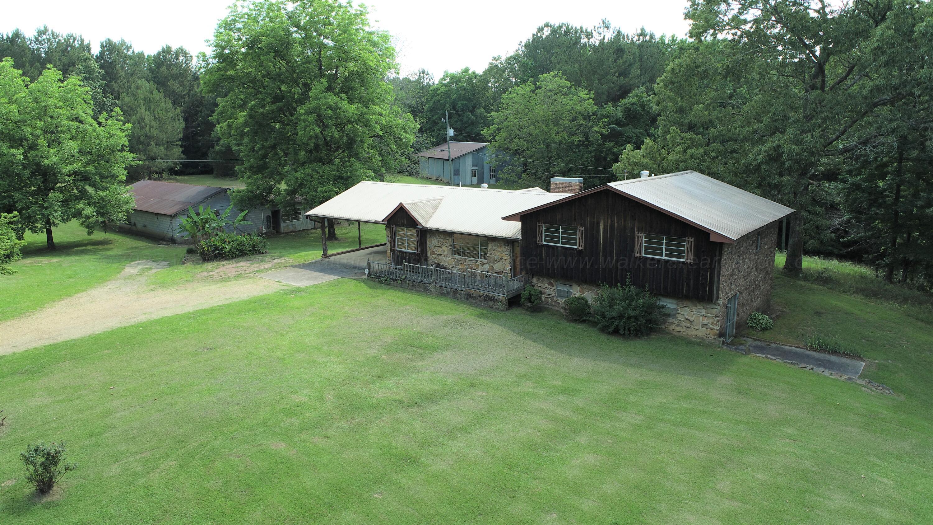 846 Moon Road Jasper, AL 35501 - Photo 1 of 22 Gallery Image 1