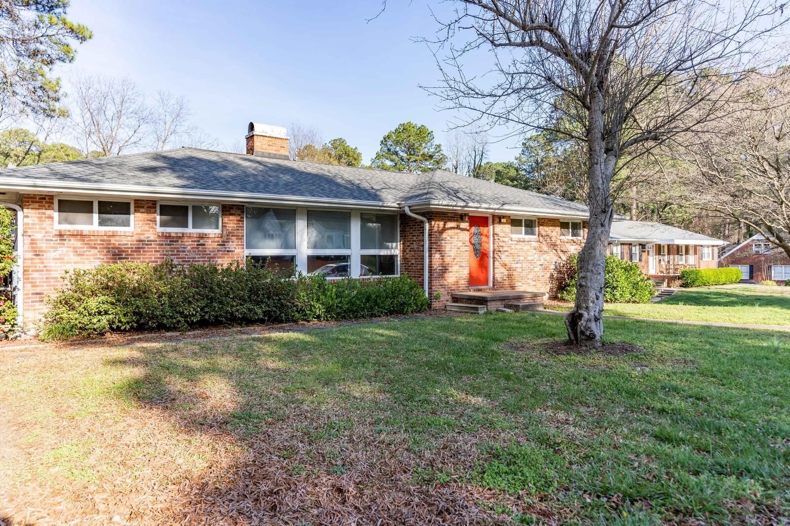 827 Athens Drive Raleigh, NC 27606 - Photo 3 of 34 Photo 3