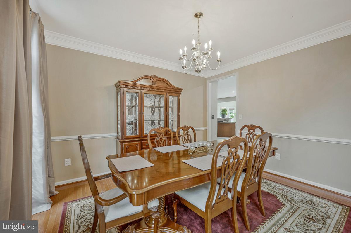 1117 Horizon View Place Accokeek, MD 20607 - Photo 9 of 59 Elegant dining space with classic charm.