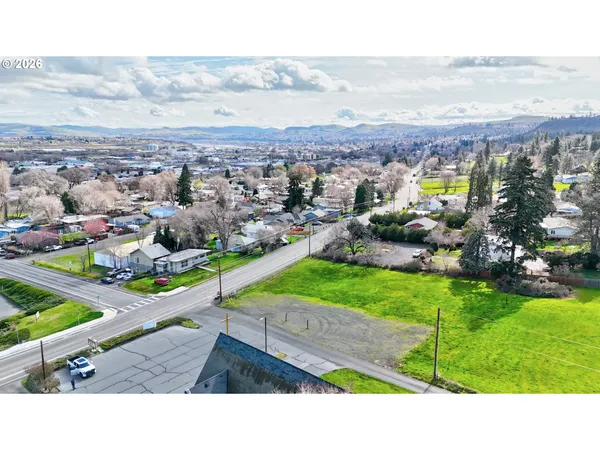 $299,000 | West 10th Street, The Dalles, OR 97058
