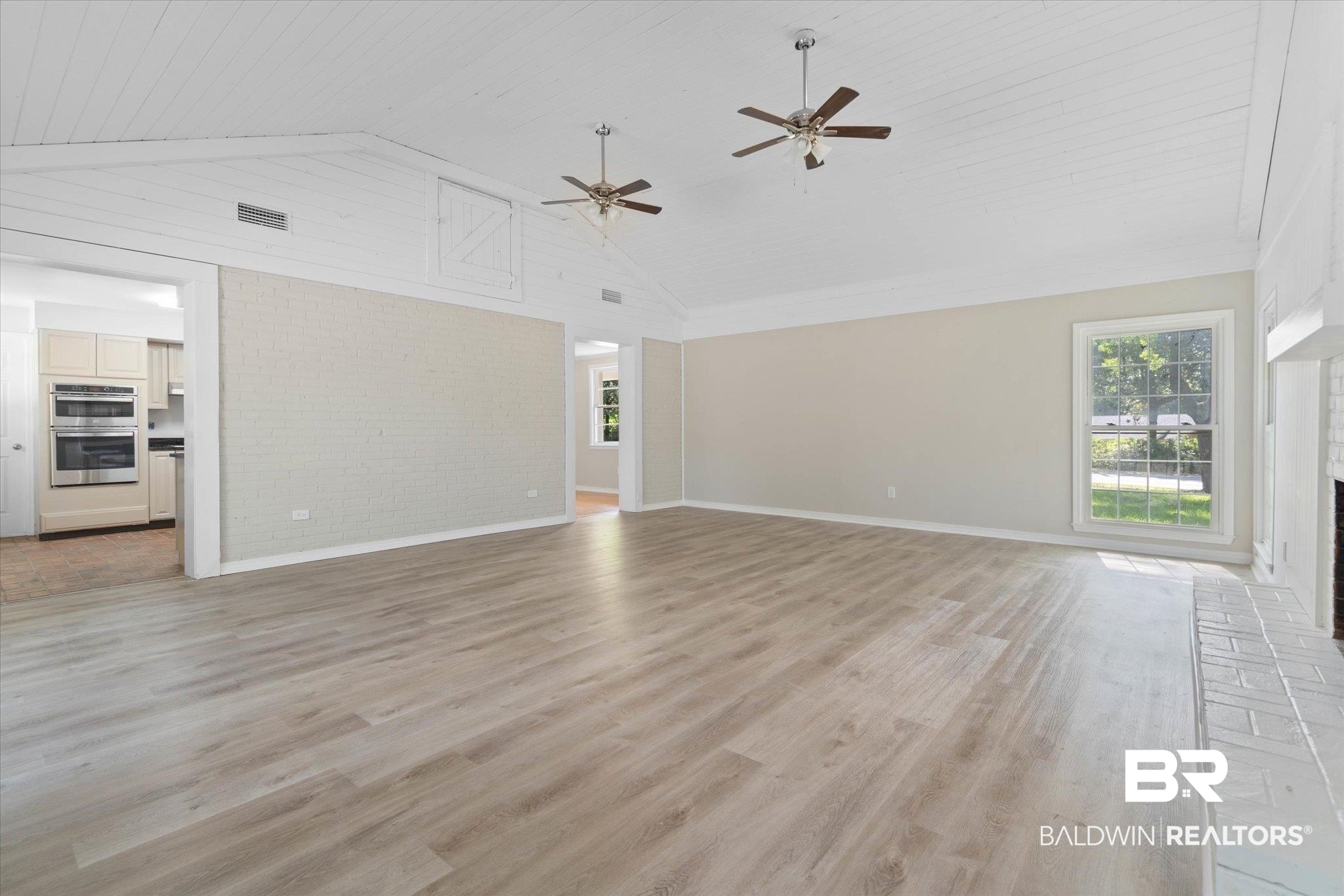 4700 Bit And Spur Road Mobile, AL 36608 - Photo 6 of 21 Gallery Image 6
