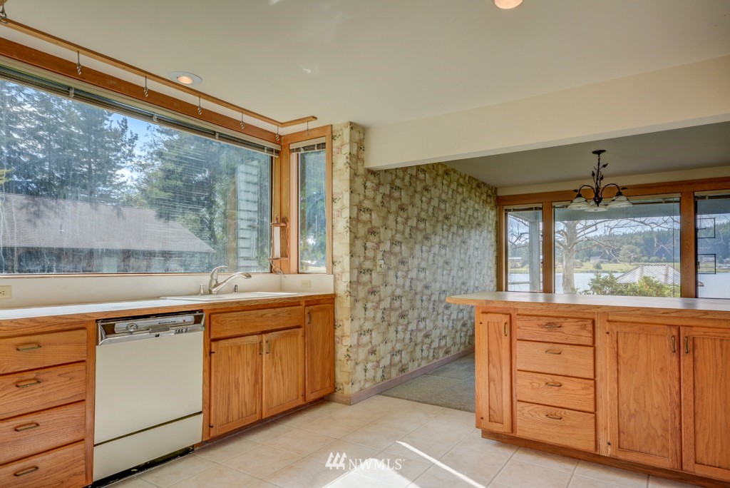 5274 South Apollo Road Langley, WA 98260 - Photo 13 of 25 Gallery Image 13
