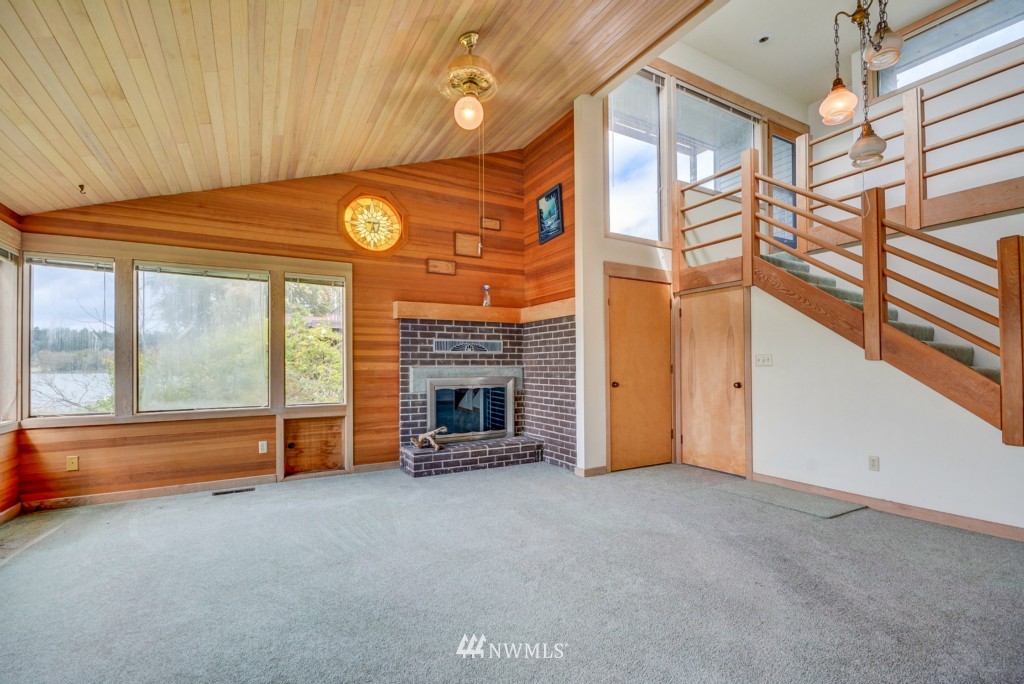 5274 South Apollo Road Langley, WA 98260 - Photo 5 of 25 Gallery Image 5