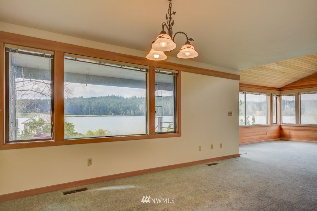 5274 South Apollo Road Langley, WA 98260 - Photo 7 of 25 Gallery Image 7