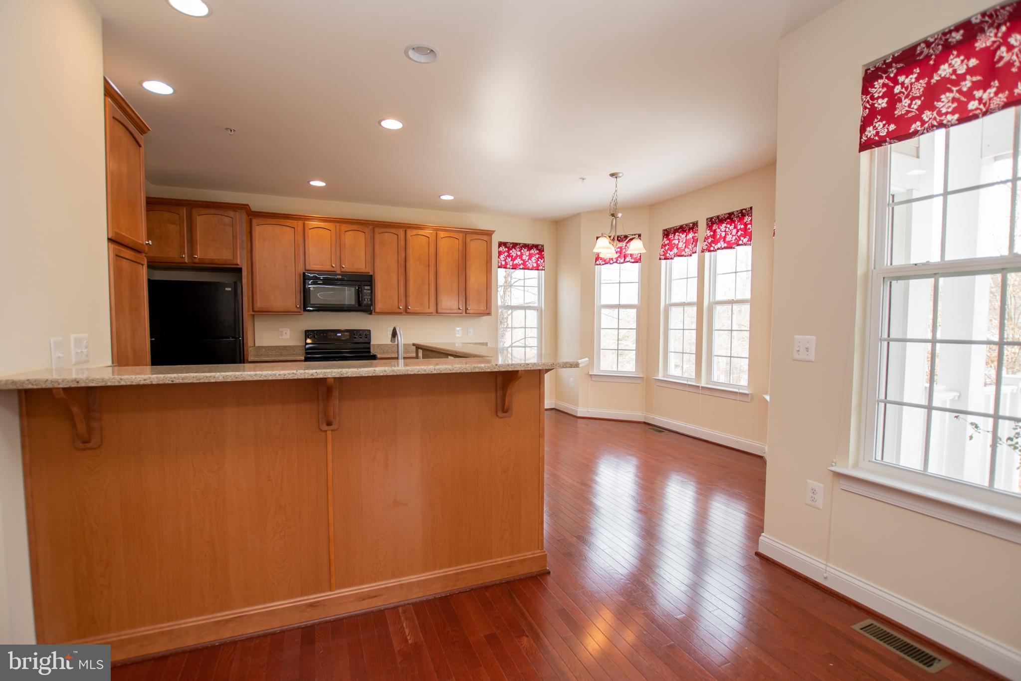 44 Steeplechase Drive La Plata, MD 20646 - Photo 3 of 47 Kitchen