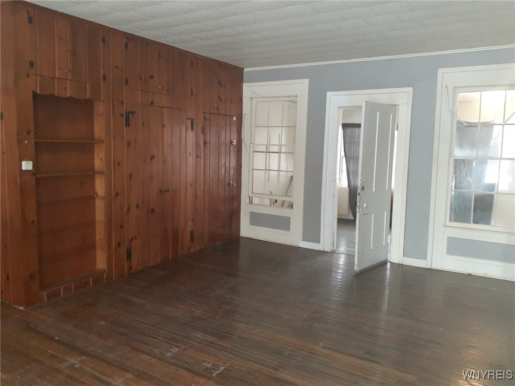 58 Genesee Street Lockport City, NY 14094 - Photo 3 of 23 Lower