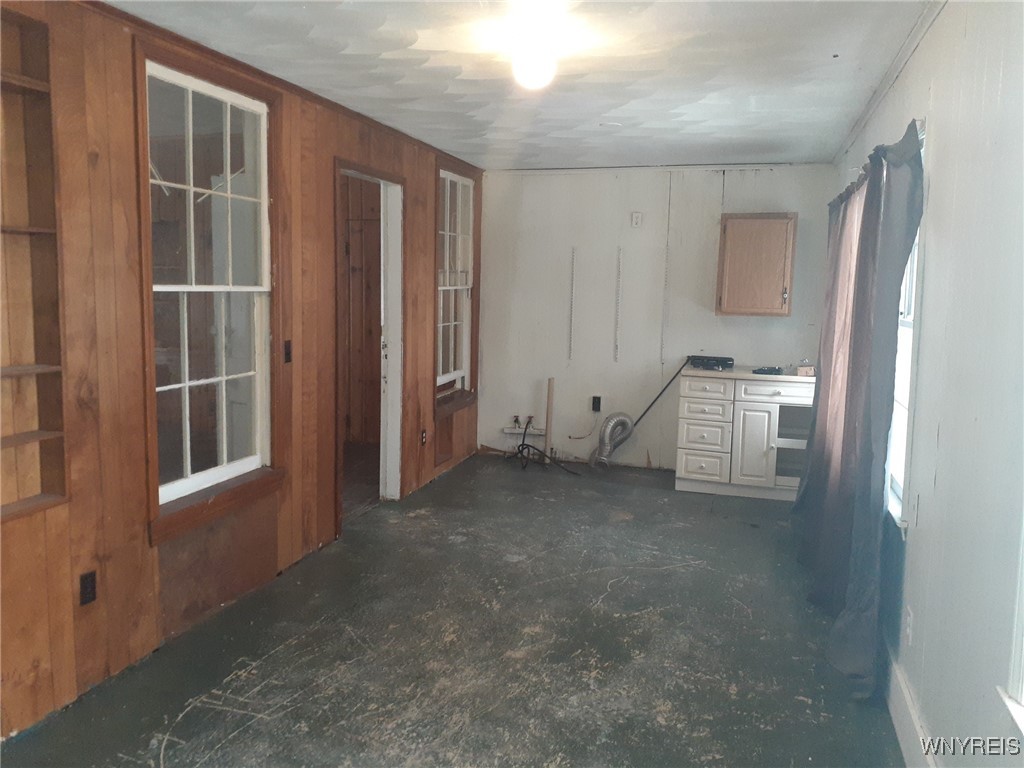 58 Genesee Street Lockport City, NY 14094 - Photo 6 of 23 Lower