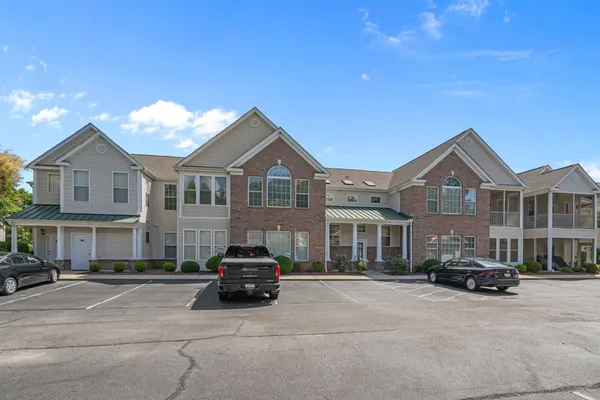 $282,500 | 4436 Lady Banks Lane, Unit D2, Murrells Inlet, SC 29576
