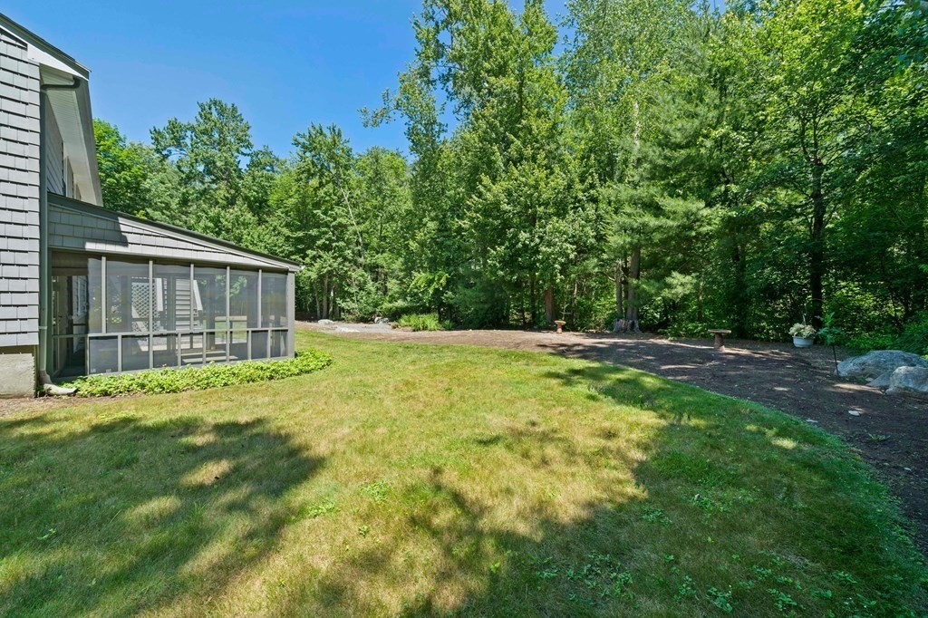 264 Myrtle Street Hanover, MA 02339 - Photo 18 of 24 Gallery Image 18