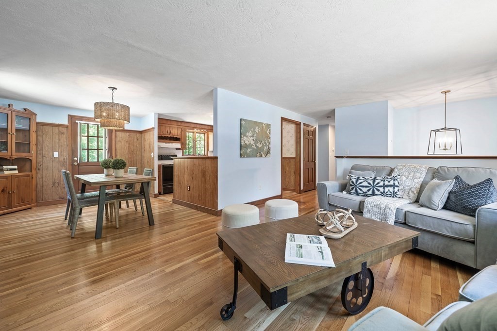 264 Myrtle Street Hanover, MA 02339 - Photo 5 of 24 Gallery Image 5