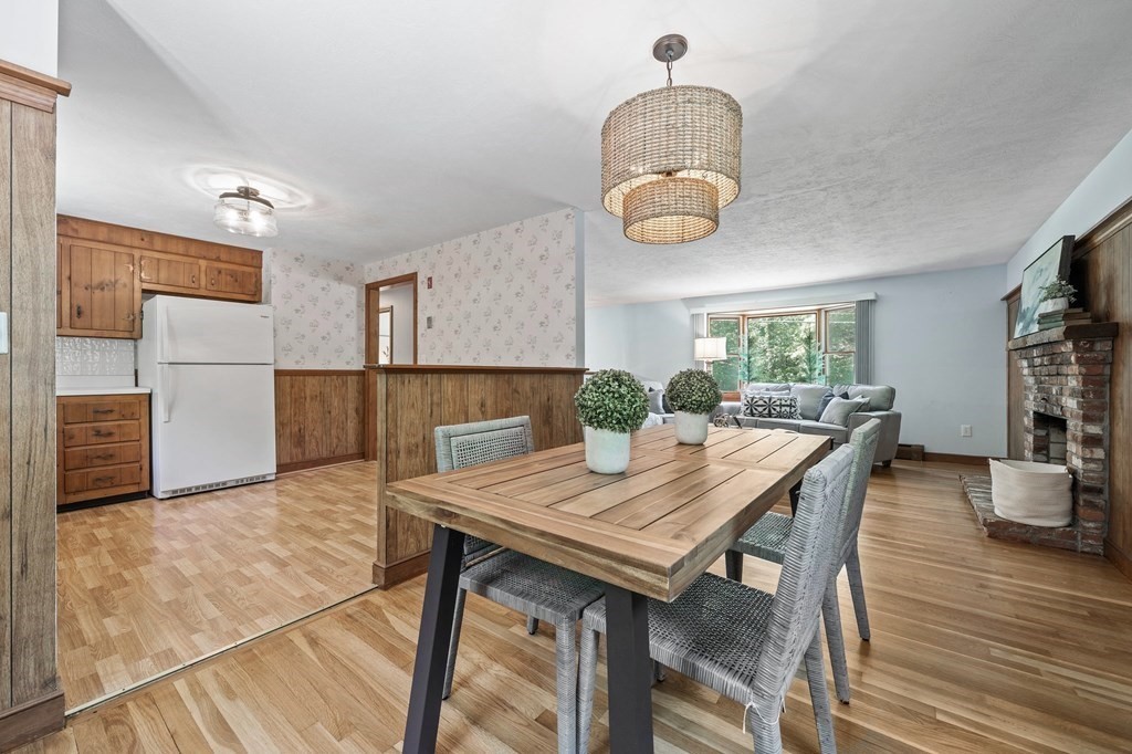 264 Myrtle Street Hanover, MA 02339 - Photo 6 of 24 Gallery Image 6
