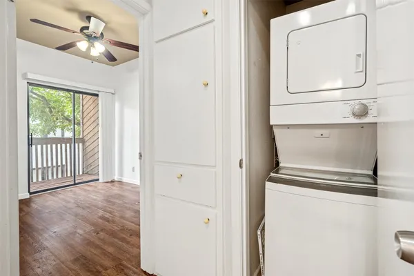$1,200 | 612 Park Place, Unit 201, Austin, TX 78705