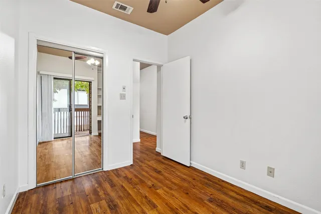 $1,200 | 612 Park Place, Unit 201, Austin, TX 78705