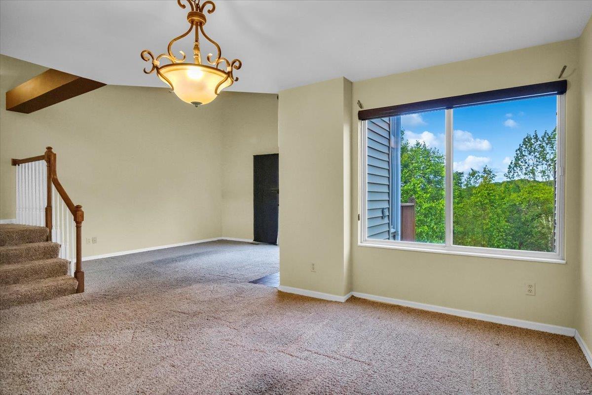 1828 Ridgeview Cir Drive Ballwin, MO 63021 - Photo 7 of 45