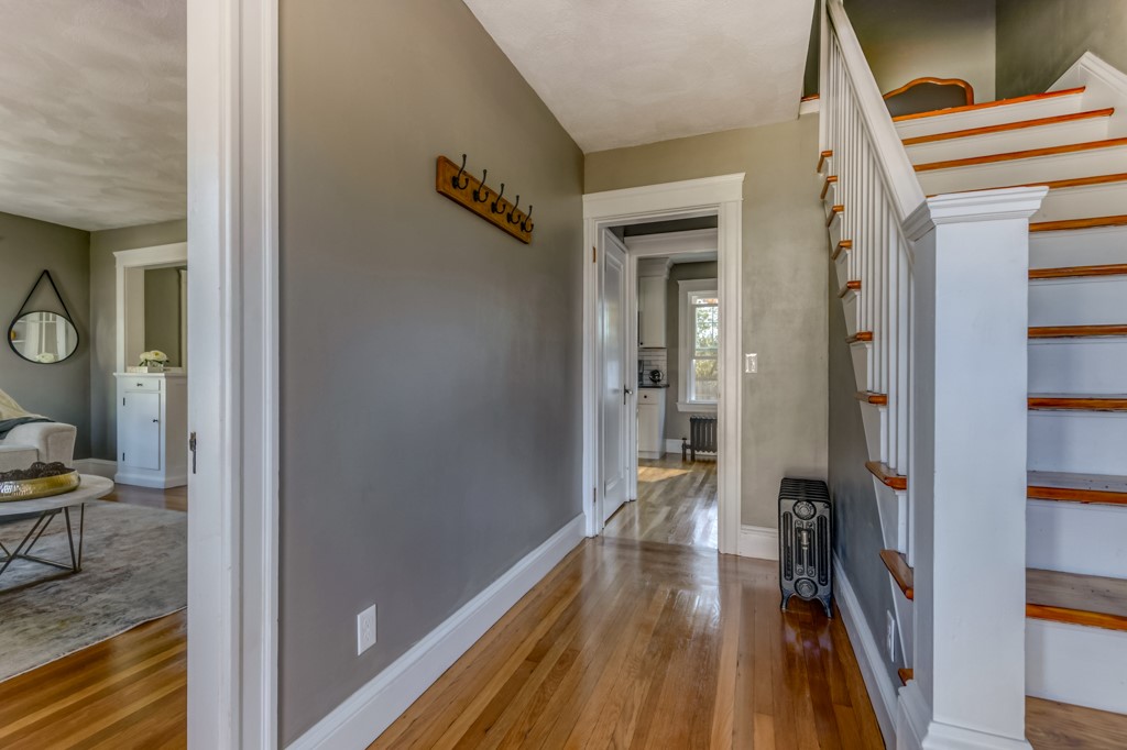 42 Mayfair Road Warwick, RI 02888 - Photo 18 of 34 Gallery Image 18