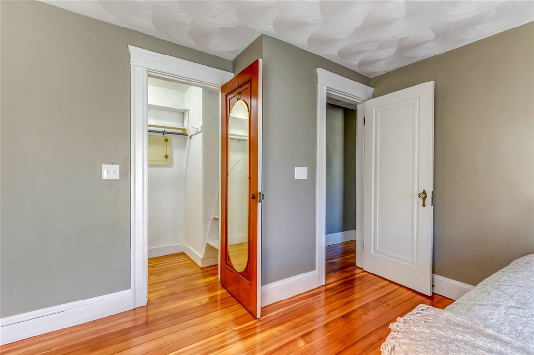 42 Mayfair Road Warwick, RI 02888 - Photo 20 of 34 Gallery Image 20