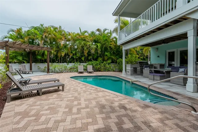 $2,875,000 | 796 Jacaranda Road, Anna Maria, FL 34216