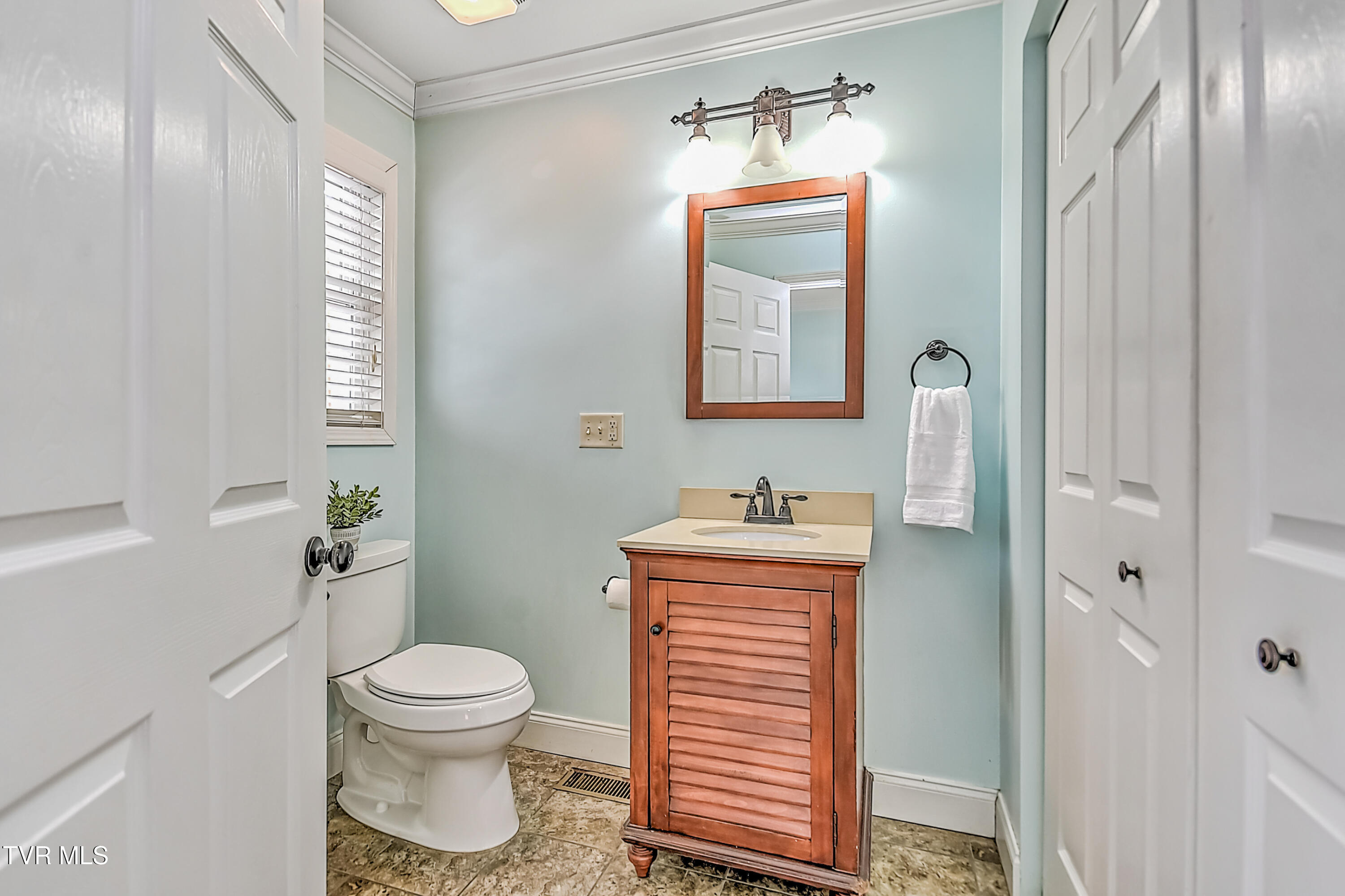 22 Earhart Road, Unit 22 Bluff City, TN 37618 - Photo 25 of 45 22 Earhart GC-25