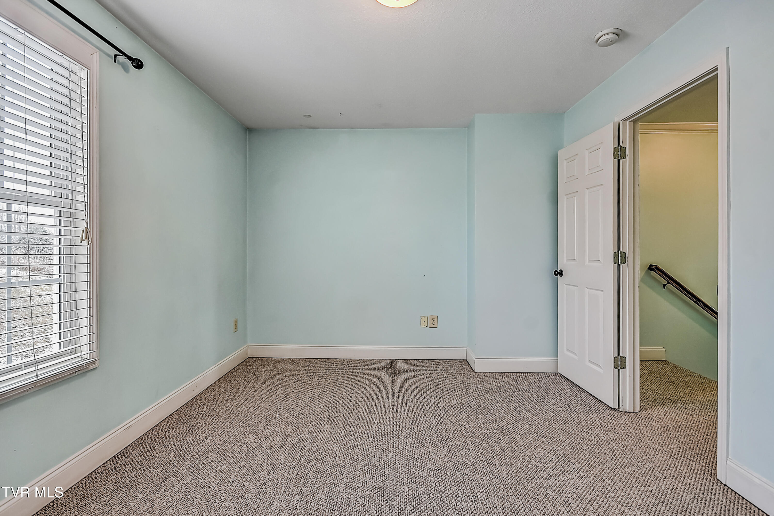 22 Earhart Road, Unit 22 Bluff City, TN 37618 - Photo 34 of 45 22 Earhart GC-36