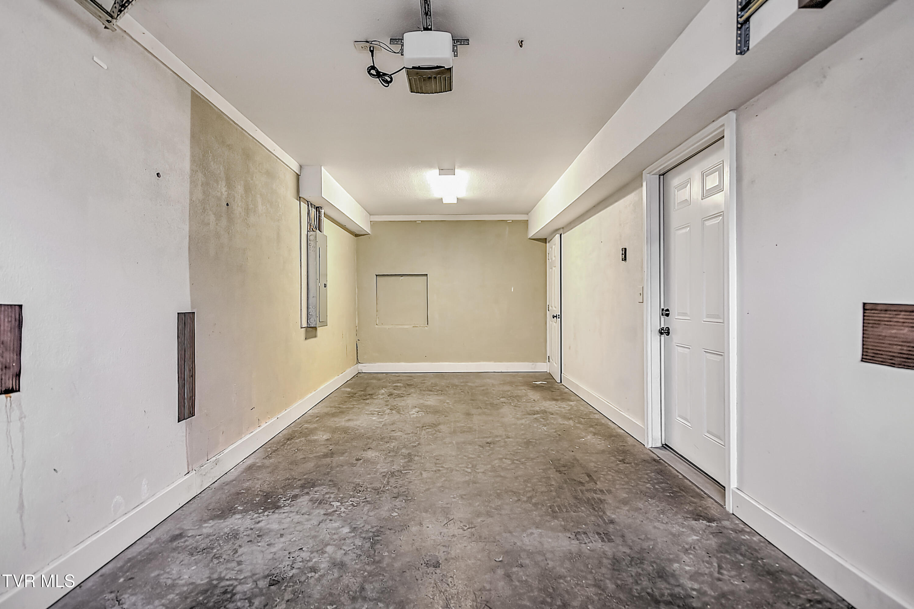 22 Earhart Road, Unit 22 Bluff City, TN 37618 - Photo 40 of 45 22 Earhart GC-43