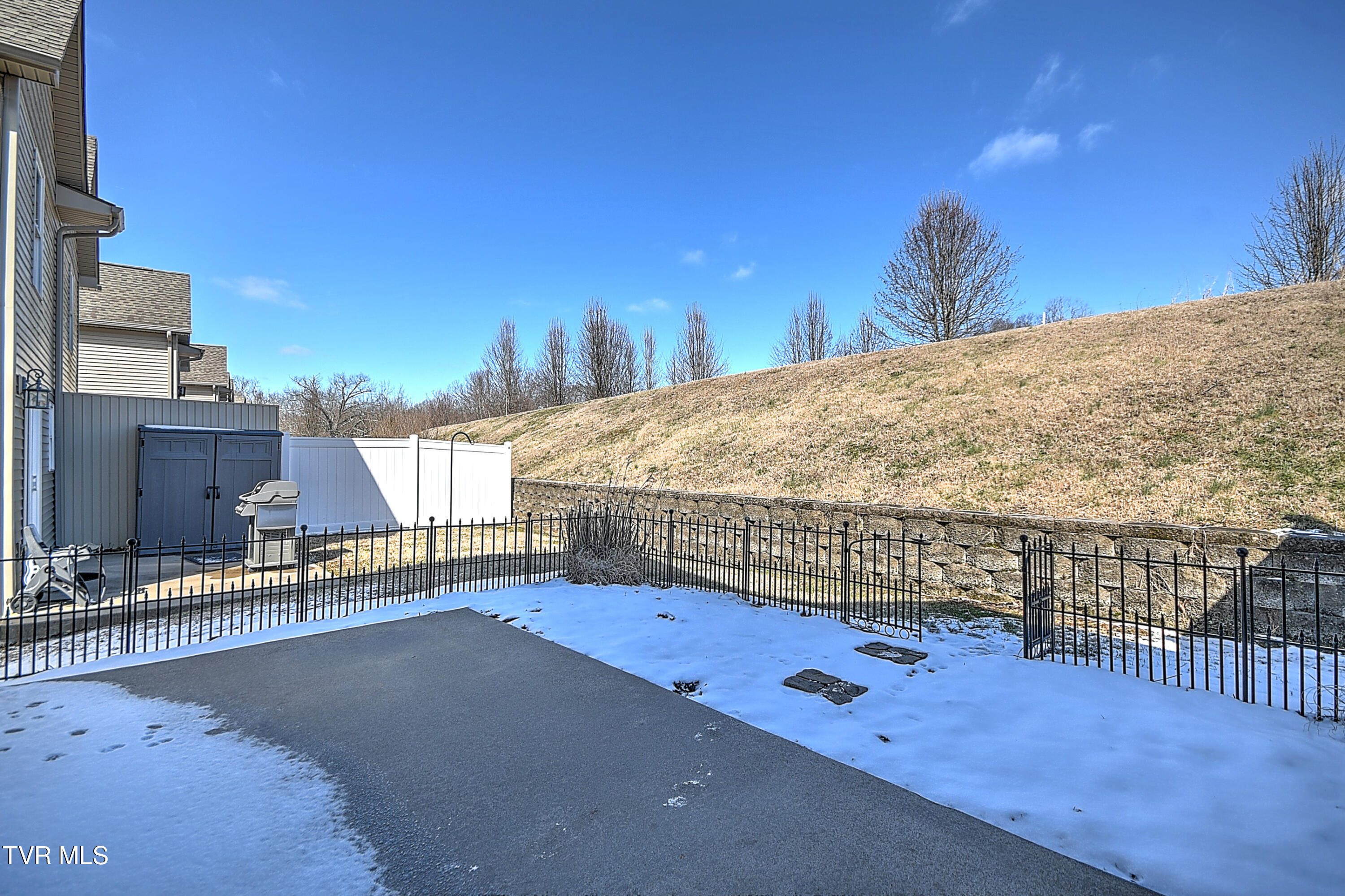 22 Earhart Road, Unit 22 Bluff City, TN 37618 - Photo 42 of 45 22 Earhart GC-51