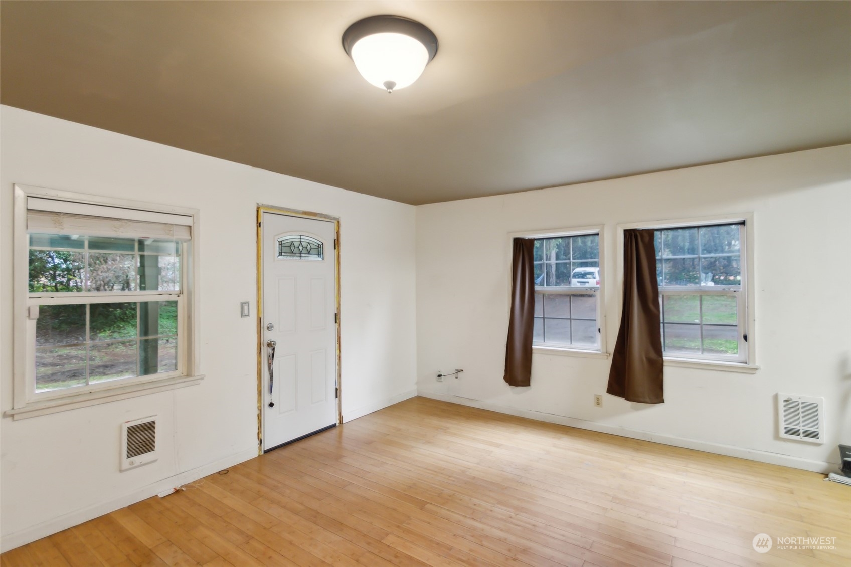 3030 Rocky Point Road Northwest Bremerton, WA 98312 - Photo 6 of 18 Gallery Image 6