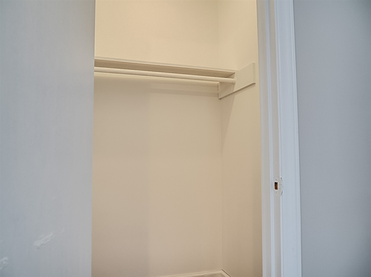 653 Bashford Road Raleigh, NC 27606 - Photo 13 of 20 Photo 13