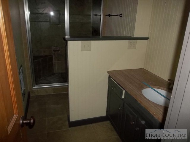 404 Chester Br Road Linville, NC 28646 - Photo 20 of 22 Gallery Image 20