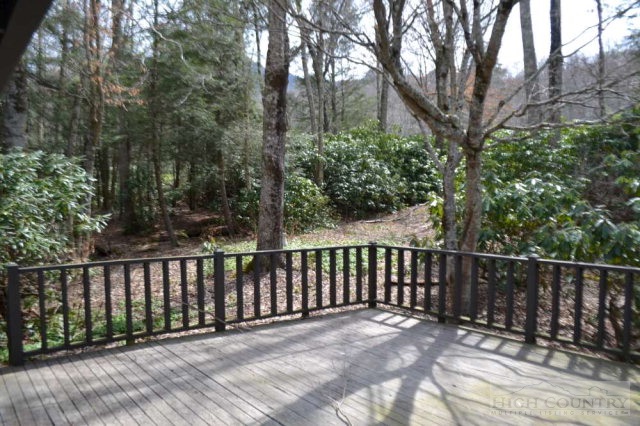 404 Chester Br Road Linville, NC 28646 - Photo 5 of 22 Gallery Image 5