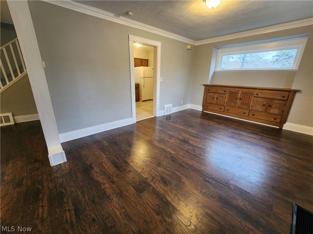 1238 Webb Road Lakewood, OH 44107 - Photo 12 of 33