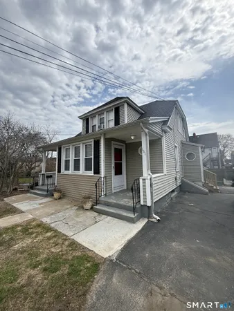 $2,400 | 133 Ocean Avenue, Bridgeport, CT 06605