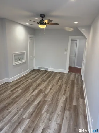 $2,400 | 133 Ocean Avenue, Bridgeport, CT 06605