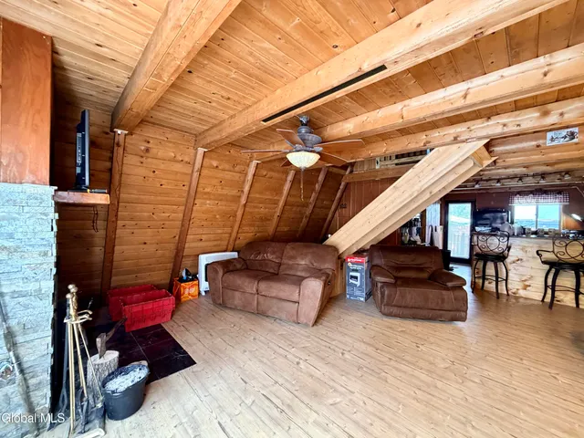 $235,000 | 103 Florence Avenue, Northampton, NY 12117