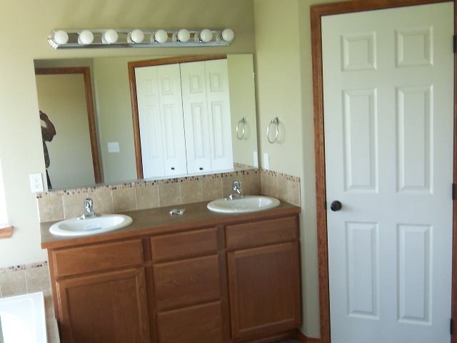 904 East Cooper Lane Colbert, WA 99005 - Photo 8 of 9 Gallery Image 8