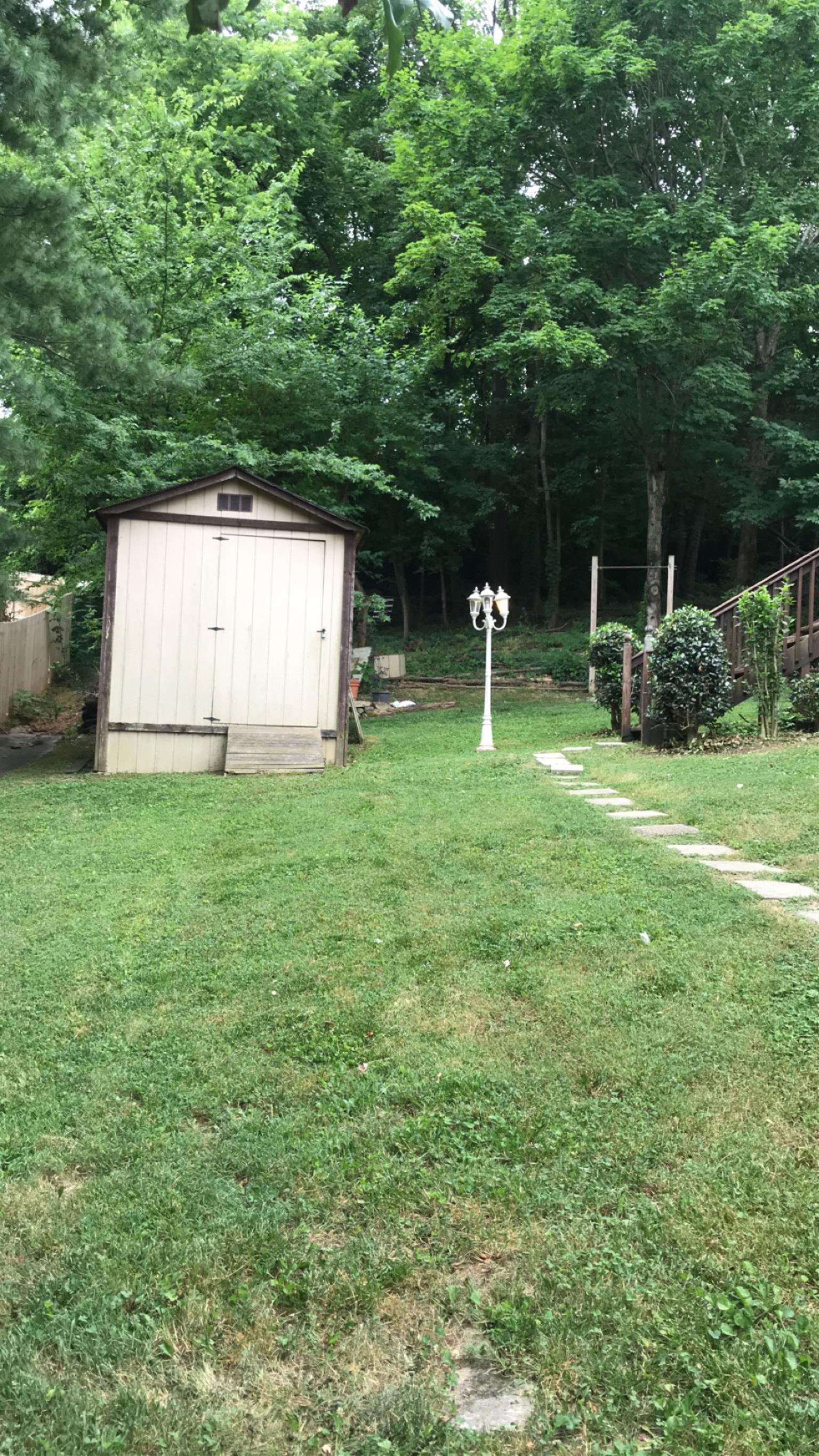 5189 Hilson Road Nashville, TN 37211 - Photo 9 of 10 Nice storage and yard