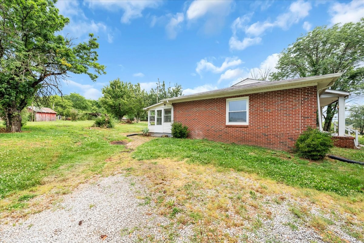 30 J D Ring Road Hillsboro, TN 37342 - Photo 23 of 39