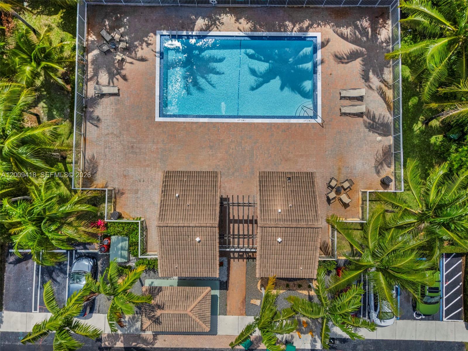 8721 Southwest 2nd Terrace Miami, FL 33174 - Photo 36 of 39 Club House and Pool