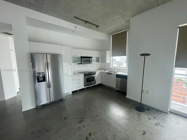 $3,390 | 133 Northeast 2nd Avenue, Unit 1813, Miami, FL 33132