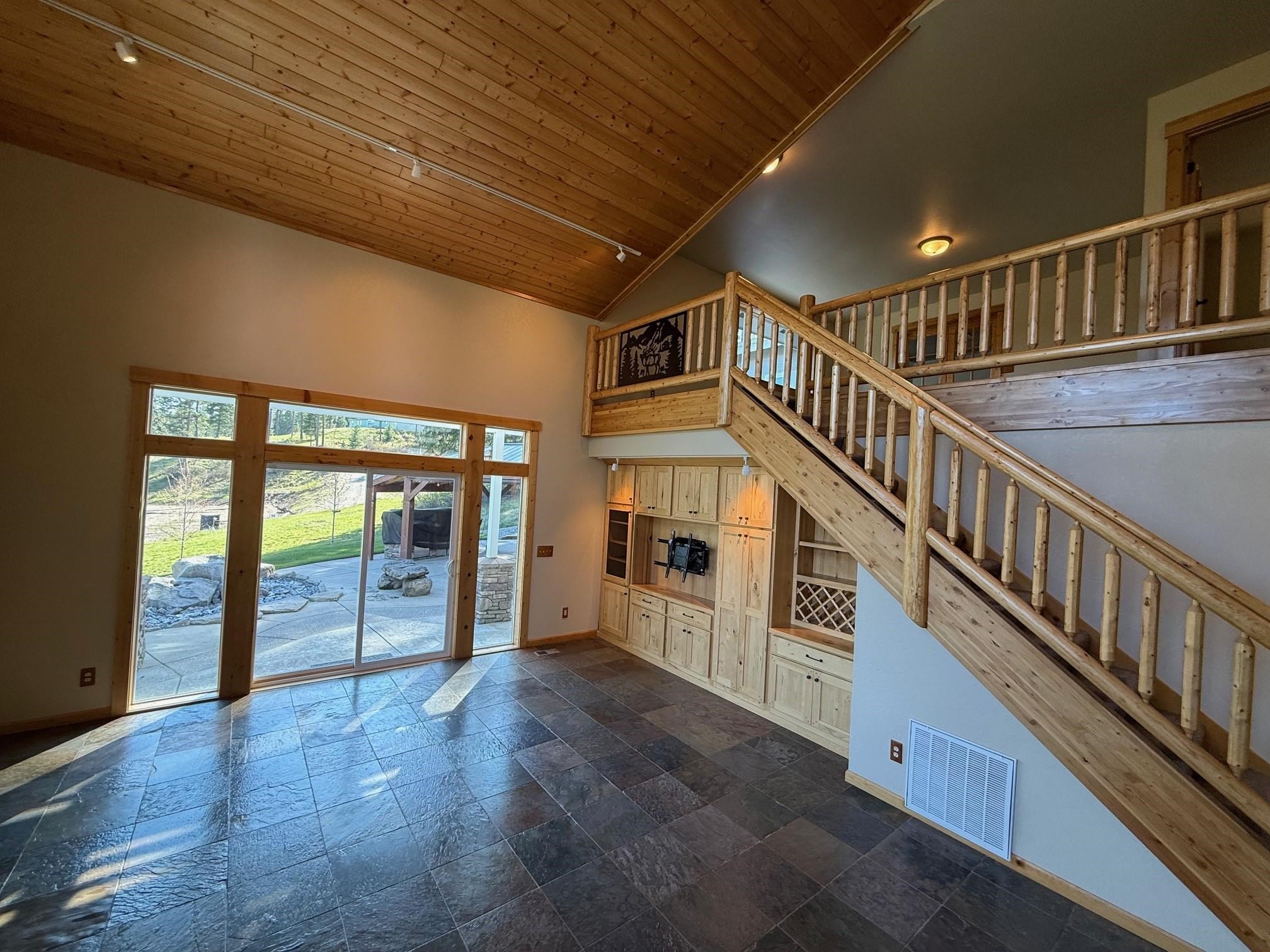 9624 South Sands Road Valleyford, WA 99036 - Photo 4 of 46 Gallery Image 4