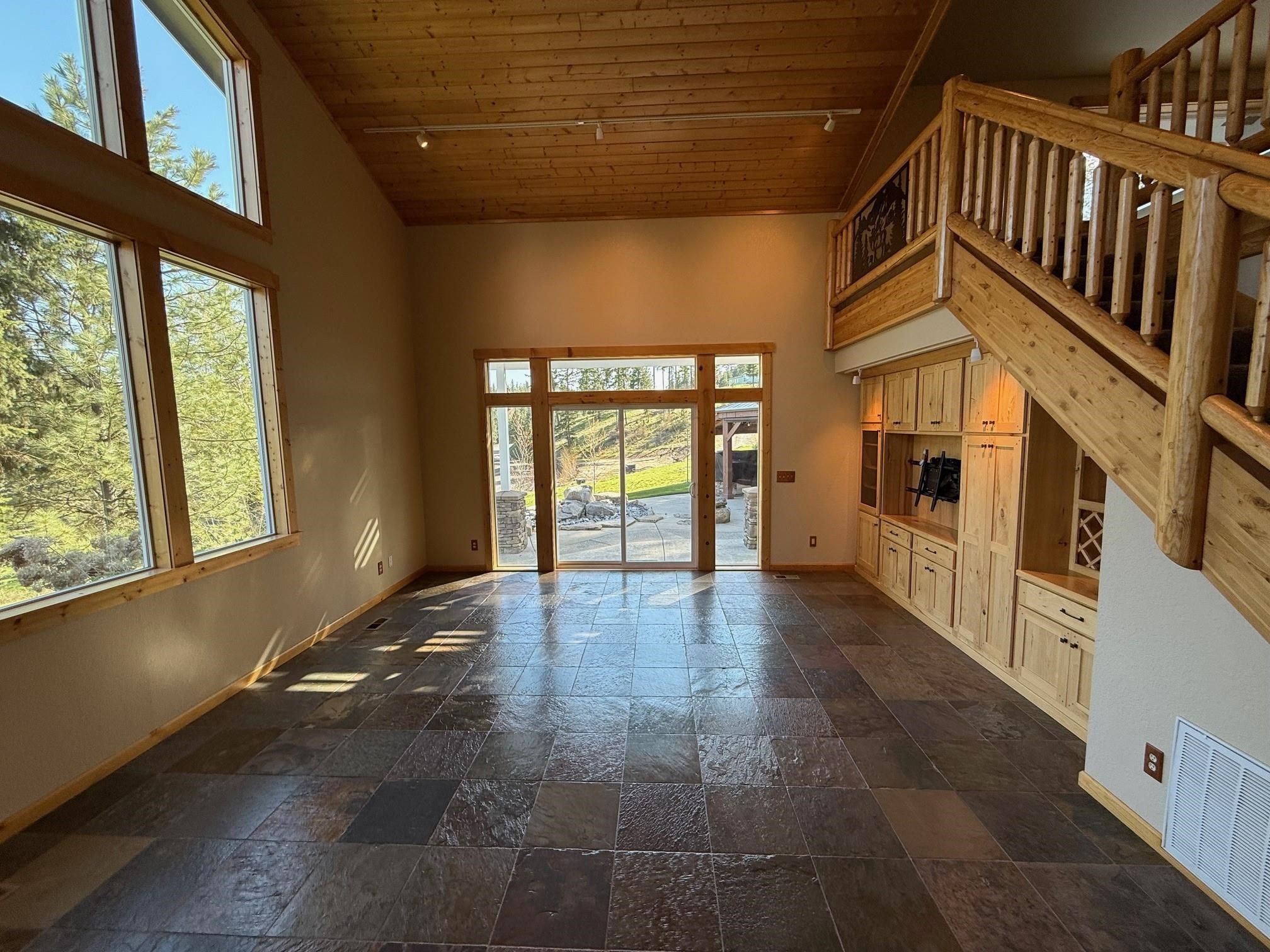 9624 South Sands Road Valleyford, WA 99036 - Photo 6 of 46 Gallery Image 6