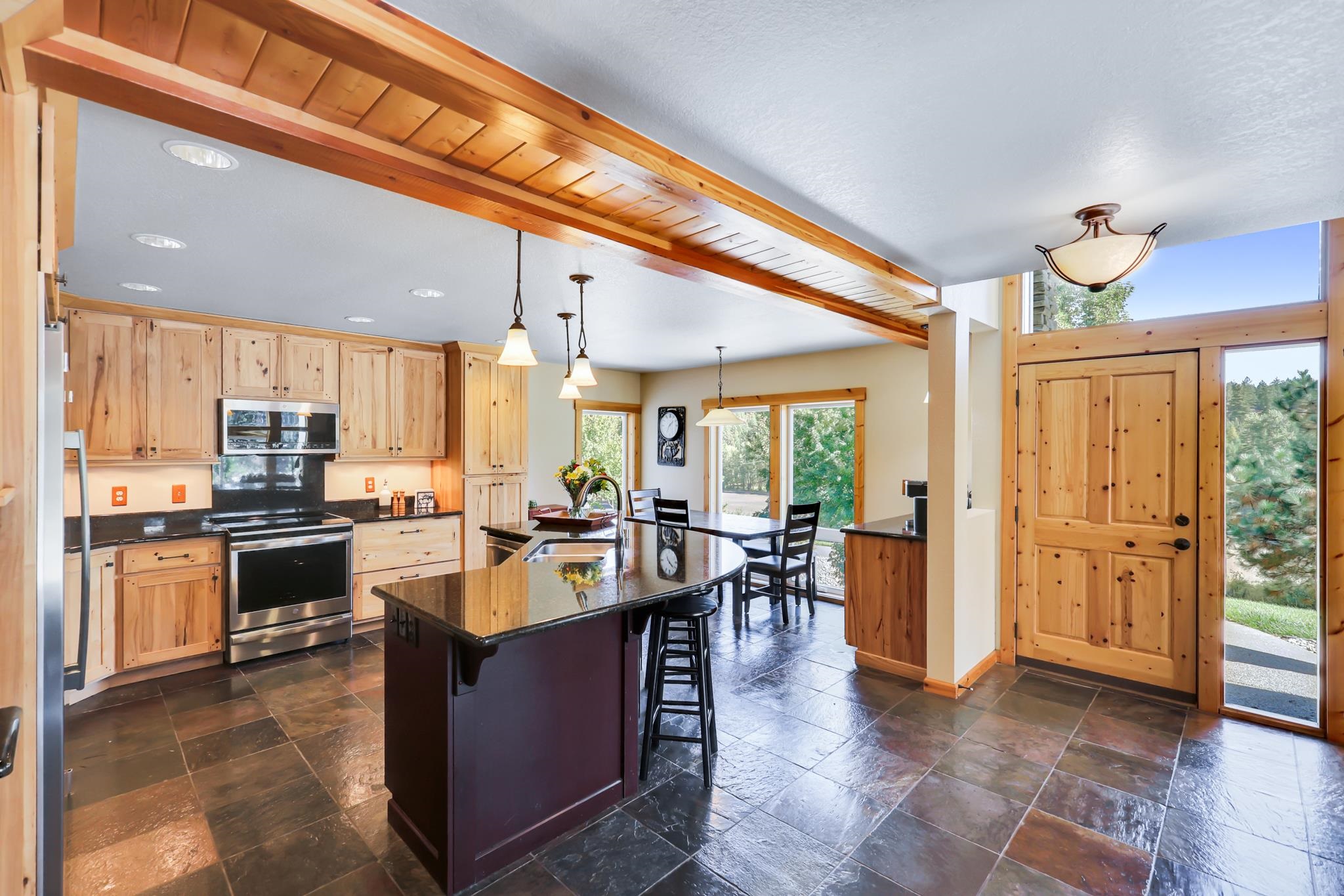 9624 South Sands Road Valleyford, WA 99036 - Photo 10 of 46 Gallery Image 10