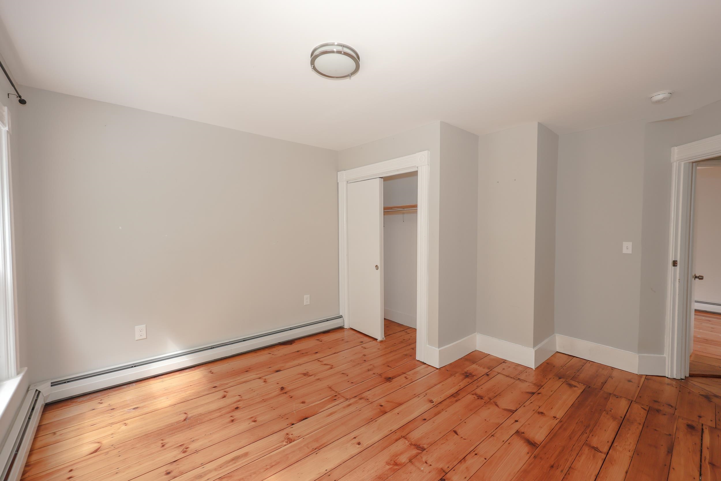 449 West River Road Hooksett, NH 03106 - Photo 27 of 32